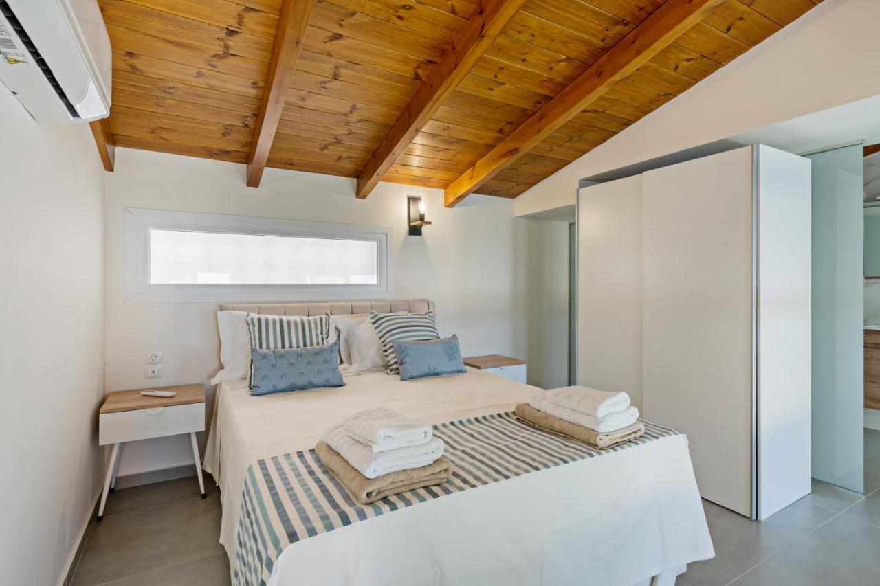 Philip Seafront Suite! Panormos  Exterior photo