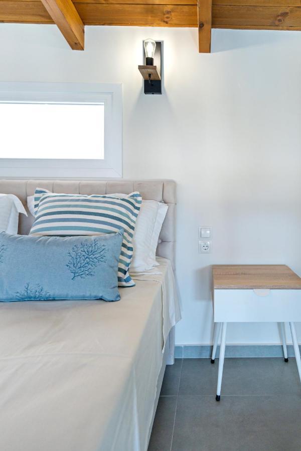 Philip Seafront Suite! Panormos  Exterior photo