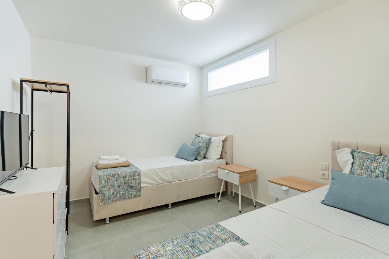 Philip Seafront Suite! Panormos  Exterior photo